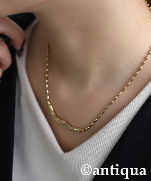 antiqua（アンティカ）の「ラインネックレス（ネックレス・レディース・ゴールド/シルバー・FREE）」の9枚目の写真