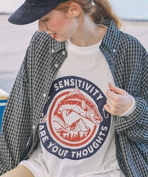 ヴィンテージライク フィッシュ グラフィックプリント オーバーサイズ 長袖Tシャツホワイト系