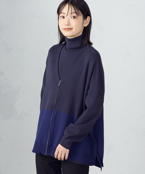 COMME CA ISM（コムサイズム）の「バイカラー ポンチョ　ジップカーディガン（カーディガン/ボレロ・レディース・ネイビー/アイボリー/チャコール・FREE）」の14枚目の写真