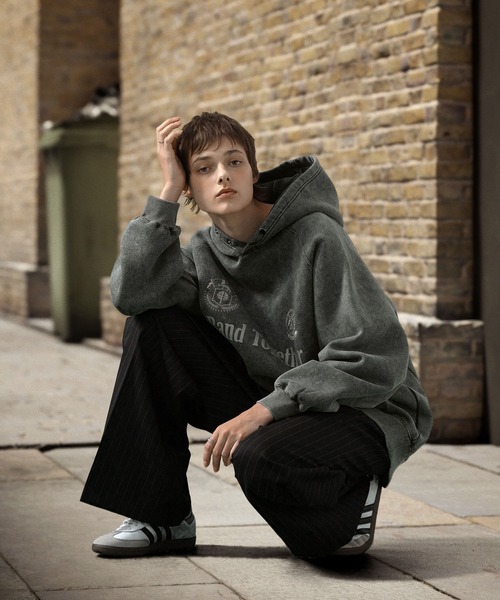 EMMA CLOTHES（エマクローズ）の「ヴィンテージライクケミカルウォッシュ ゲームハイネックパーカー（パーカー・メンズ・ブラック/グレイッシュベージュ/ブラウン・M/L）」の21枚目の写真