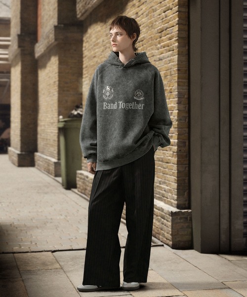 EMMA CLOTHES（エマクローズ）の「ヴィンテージライクケミカルウォッシュ ゲームハイネックパーカー（パーカー・メンズ・ブラック/グレイッシュベージュ/ブラウン・M/L）」の13枚目の写真