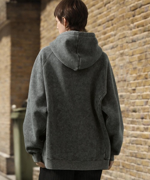 EMMA CLOTHES（エマクローズ）の「ヴィンテージライクケミカルウォッシュ ゲームハイネックパーカー（パーカー・メンズ・ブラック/グレイッシュベージュ/ブラウン・M/L）」の10枚目の写真