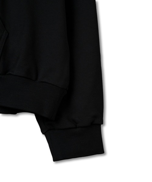 Be.Nection(ビネクション)の「ELBOW PATCH HALF-ZIP SWEATSHIRT / エルボーパッチハーフジップスウェット(スウェット・メンズ・グレー/ブラック・MEDIUM/LARGE)」の13枚目の写真