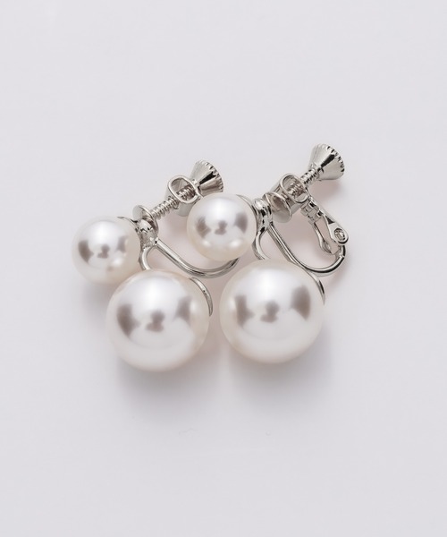 ciite'（シーテ）の「2連パールイヤリング  (両耳用)（イヤリング・レディース・ホワイト/ホワイト系その他/ホワイト系その他2・FREE）」の6枚目の写真