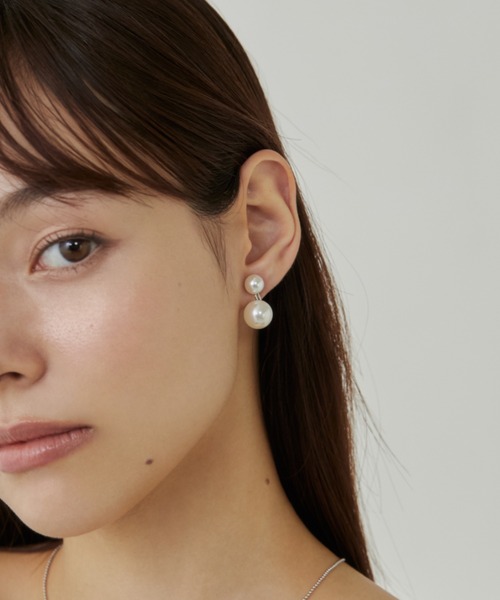 ciite'（シーテ）の「2連パールイヤリング  (両耳用)（イヤリング・レディース・ホワイト/ホワイト系その他/ホワイト系その他2・FREE）」の14枚目の写真