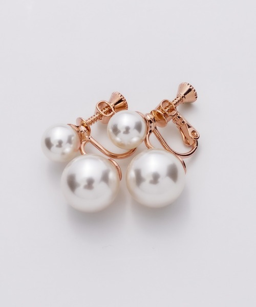 ciite'（シーテ）の「2連パールイヤリング  (両耳用)（イヤリング・レディース・ホワイト/ホワイト系その他/ホワイト系その他2・FREE）」の13枚目の写真