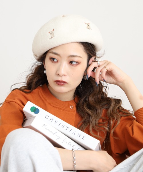 DimMoire ディムモアール ロゴ刺繍 ファー ベレー帽 ベレット 2 Dimmoire】 ロゴ刺繍ファーベレー帽 ブラック - メルカリ