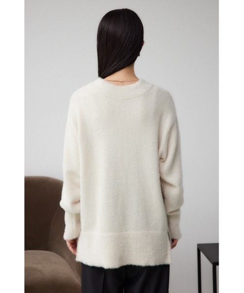 AZUL by moussy(アズールバイマウジー)の「2WAYモヘヤライクVネックニットトップス(ニット/セーター・レディース・アイボリー/ブラック/ライトグレー/ダークブルー・FREE)」の10枚目の写真