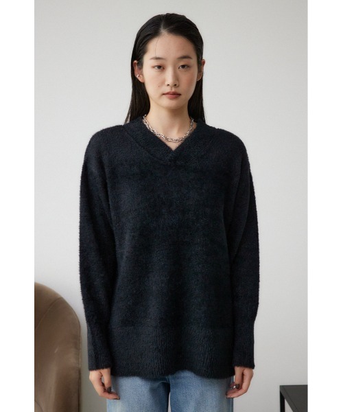 AZUL by moussy(アズールバイマウジー)の「2WAYモヘヤライクVネックニットトップス(ニット/セーター・レディース・アイボリー/ブラック/ライトグレー/ダークブルー・FREE)」の21枚目の写真