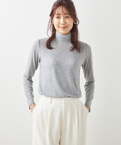 Petit Honfleur(プチオンフルール)の「メロークシュネックウールプルオーバー(Tシャツ/カットソー・レディース・グレー/アイボリー/ブラック・M/L)」の1枚目の写真