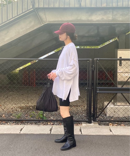 ISOOK(アイスー)の「カットオフルーズスウェット (kiharu select) / オーバーサイズ ビッグサイズ シンプルトップス スウェットプルオーバー(スウェット・レディース・ブラック/ライトグレー・FREE)」の1枚目の写真