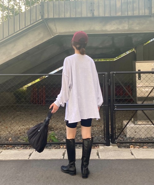ISOOK(アイスー)の「カットオフルーズスウェット (kiharu select) / オーバーサイズ ビッグサイズ シンプルトップス スウェットプルオーバー(スウェット・レディース・ブラック/ライトグレー・FREE)」の5枚目の写真