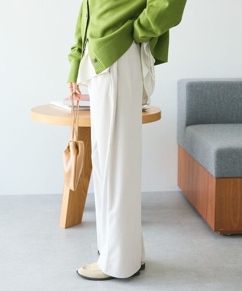 CRAFT STANDARD BOUTIQUE（クラフトスタンダードブティック）の「カットコーデュロイパンツ（その他パンツ・レディース・オレンジ/モカ/チャコールグレー/ブラック/グレイッシュベージュ・M/L）」の21枚目の写真