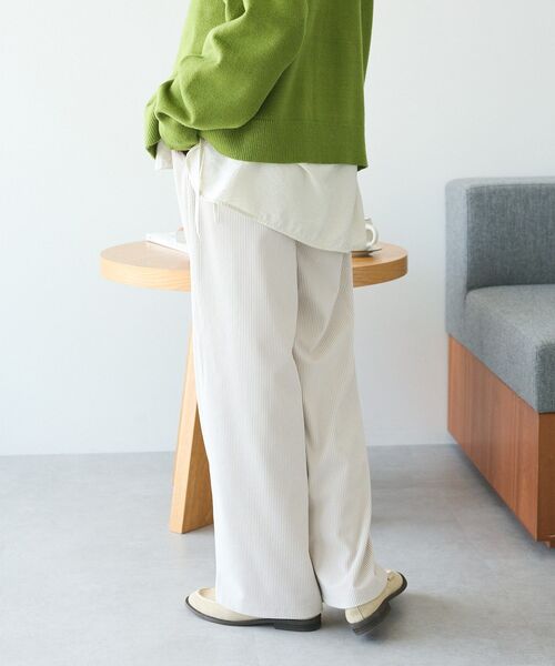 CRAFT STANDARD BOUTIQUE（クラフトスタンダードブティック）の「カットコーデュロイパンツ（その他パンツ・レディース・オレンジ/モカ/チャコールグレー/ブラック/グレイッシュベージュ・M/L）」の22枚目の写真