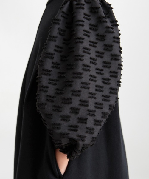 BRANSHES（ブランシェス）の「袖ふんわりワンピース（ワンピース・キッズ・ブラック/ベージュ・130/150/100/120/110/140/90）」の16枚目の写真