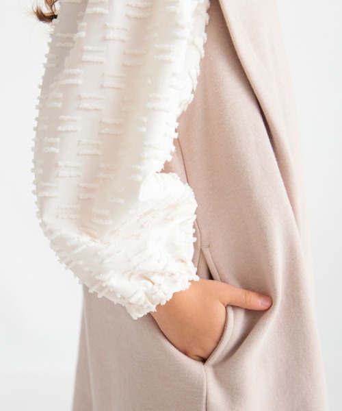 BRANSHES（ブランシェス）の「袖ふんわりワンピース（ワンピース・キッズ・ブラック/ベージュ・130/150/100/120/110/140/90）」の15枚目の写真