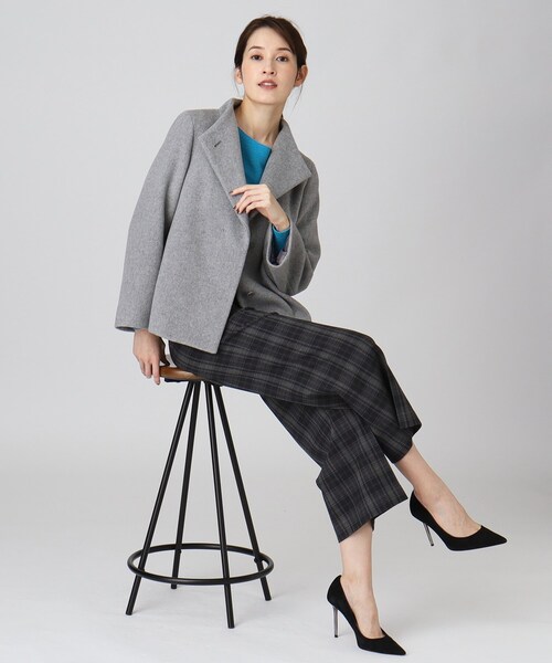 COUP DE CHANCE(クードシャンス)の「◆【日本製/ショートコート】スカートにもパンツにも◎軽くて暖かいショートコート(その他アウター・レディース・ブラック/グレー系4/ゴールド系その他5/ライトグレー・34/36/38/40)」の15枚目の写真