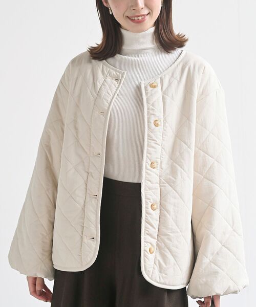 rps（アールピーエス）の「ボリュームスリーブ裏ボアキルトジャケット（ダウンジャケット/コート・レディース・アイボリー/ブラック/カーキ・フリー）」の2枚目の写真