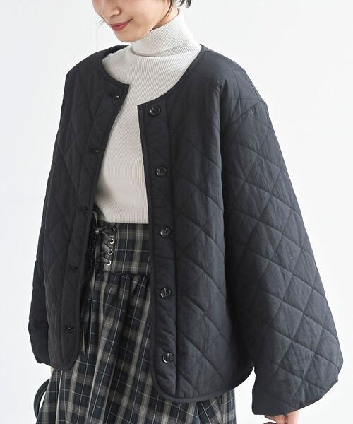 rps（アールピーエス）の「ボリュームスリーブ裏ボアキルトジャケット（ダウンジャケット/コート・レディース・アイボリー/ブラック/カーキ・フリー）」の8枚目の写真