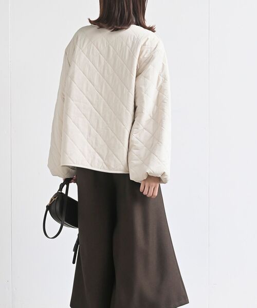 rps（アールピーエス）の「ボリュームスリーブ裏ボアキルトジャケット（ダウンジャケット/コート・レディース・アイボリー/ブラック/カーキ・フリー）」の13枚目の写真