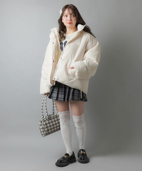 SPINNS(スピンズ)の「レース ハイリブソックス(ソックス/靴下・レディース・ホワイト/ブラック・ONESIZE)」の11枚目の写真