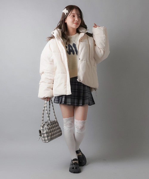 SPINNS(スピンズ)の「レース ハイリブソックス(ソックス/靴下・レディース・ホワイト/ブラック・ONESIZE)」の12枚目の写真