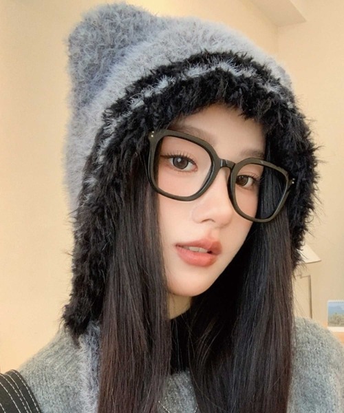 SPIGA(スピーガ)の「猫耳シャギー配色ニット帽(ニットキャップ/ビーニー・レディース・グレー/オフホワイト/ピンク/ブラウン/ブラック・FREE)」の4枚目の写真