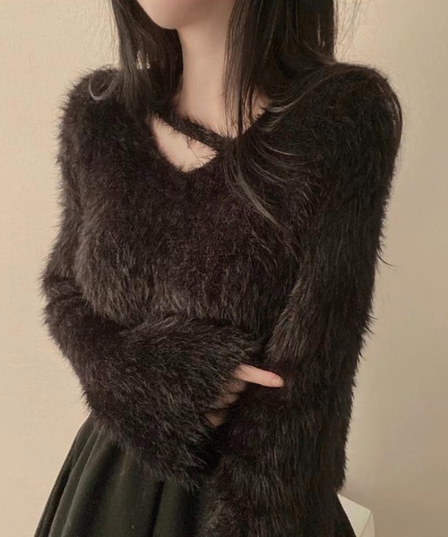 SHEPP(シープ)の「ネックデザインシャギーニットプルオーバー(ニット/セーター・レディース・アイボリー/ブラック/レッド/ホワイト/パープル/グレー・F)」の13枚目の写真