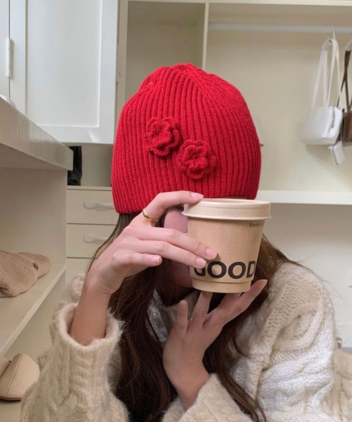 Vipoa（ヴィポア）の「flower knit beanie（ニットキャップ/ビーニー・レディース・グレー/レッド/ピンク/ベージュ/ブラック/アイボリー/ライム・FREE）」の12枚目の写真