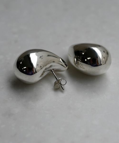 SV ぷっくり雫 ピアス L（ピアス（両耳用））｜sowi（ソーイ） 7,480円