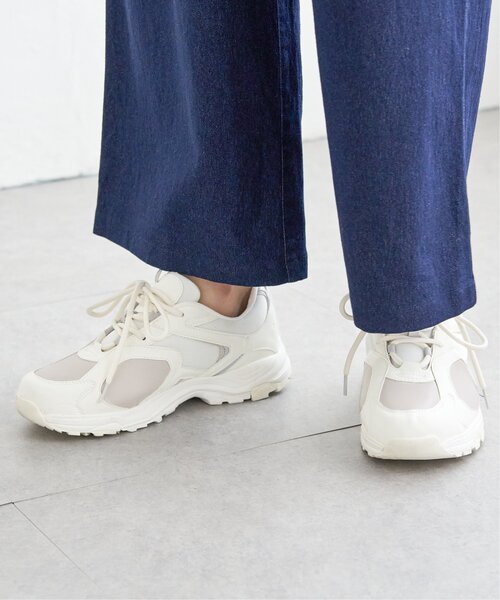 ikka(イッカ)の「【雑誌InRed4月号掲載】ダッドスニーカー(スニーカー・レディース・ブラック/ホワイト・L/M)」の16枚目の写真