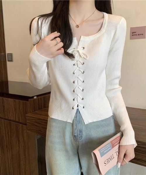 paravion（パラビオン）の「レースアップリブニット（Tシャツ/カットソー・レディース・ブラック/グレー/オフホワイト/ホワイト・FREE）」の7枚目の写真