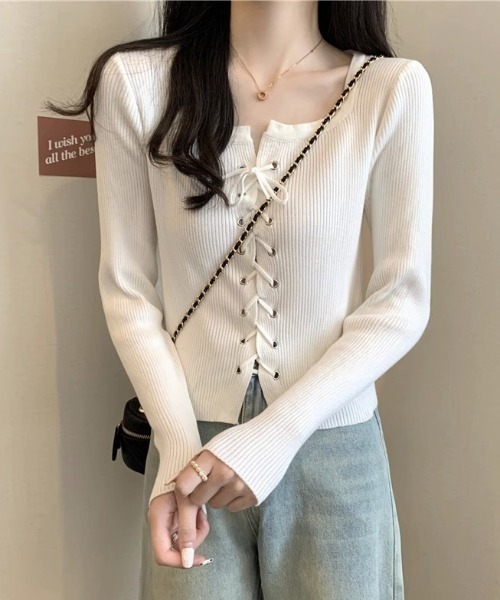 paravion（パラビオン）の「レースアップリブニット（Tシャツ/カットソー・レディース・ブラック/グレー/オフホワイト/ホワイト・FREE）」の6枚目の写真