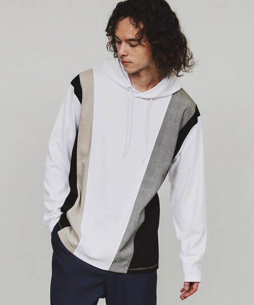 ストライプ切替ポンチパーカ