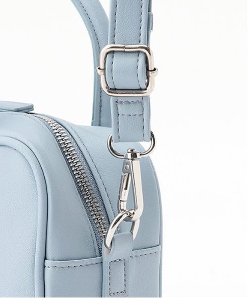 LOVETOXIC（ラブトキシック）の「【新色登場】エンボスボストンミニショルダー（ショルダーバッグ・キッズ・サックスブルー/シルバー/オフホワイト/ブラック/レッド・F）」の13枚目の写真