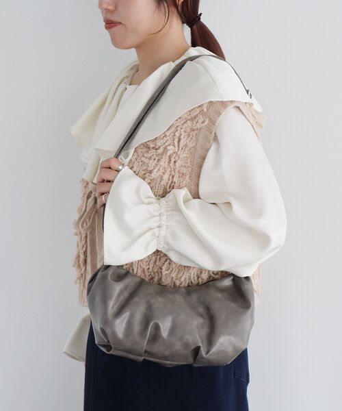 CRAFT STANDARD BOUTIQUE(クラフトスタンダードブティック)の「ヴィンテージライクショルダー ◆(ショルダーバッグ・レディース・グレー/ブラック・FREE)」の21枚目の写真