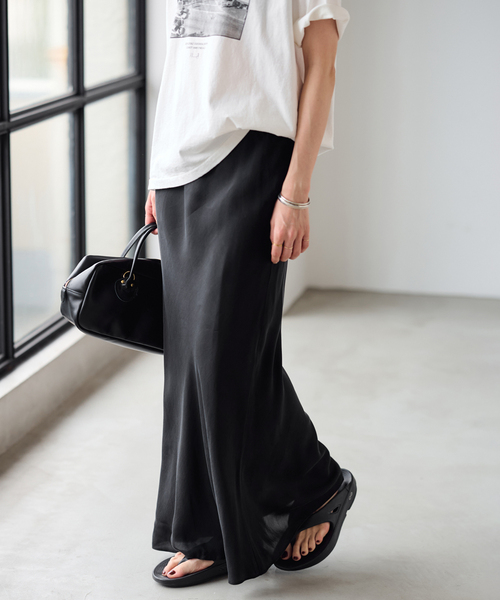 FRAMeWORK（フレームワーク）の「≪追加≫シルキーキュプラバイアススカート（スカート・レディース・ブラック/ホワイト系その他・36/38/40）」の11枚目の写真