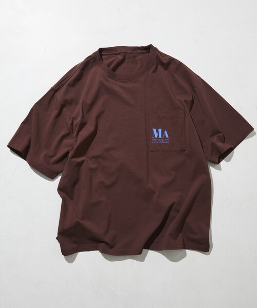 Firsthand(ファーストハンド)の「MA Firsthand/マ ファーストハンド MAコンセプトプリント ポケットTEE / オーバーサイズ 半袖Tシャツ / ボックスシルエット(Tシャツ/カットソー・メンズ・ブラウン/ネイビー/ホワイト/ブルー/レッド・L/M)」の2枚目の写真