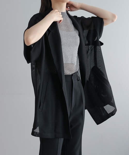 Lui's(ルイス)の「【夏の体型カバーに!】メッシュ半袖ジャケット(テーラードジャケット・レディース・ブラック/アイボリー/チャコールグレー・FREE)」の8枚目の写真