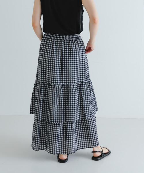 URBAN RESEARCH（アーバンリサーチ）の「サッカーティアードロングスカート（スカート・レディース・チェック/ブラック・FREE）」の6枚目の写真