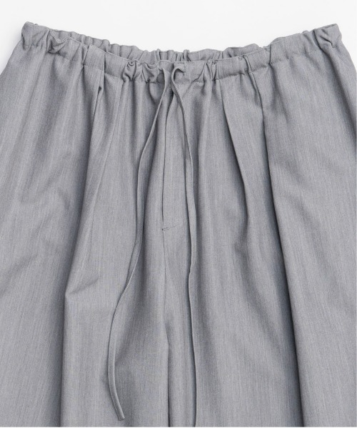 MAISON SPECIAL（メゾンスペシャル）の「Drawstring Wide Easy Pants/ドローストリングワイドイージーパンツ■セットアップ対応■（スラックス・レディース・ブラック/グレー・38/36）」の20枚目の写真