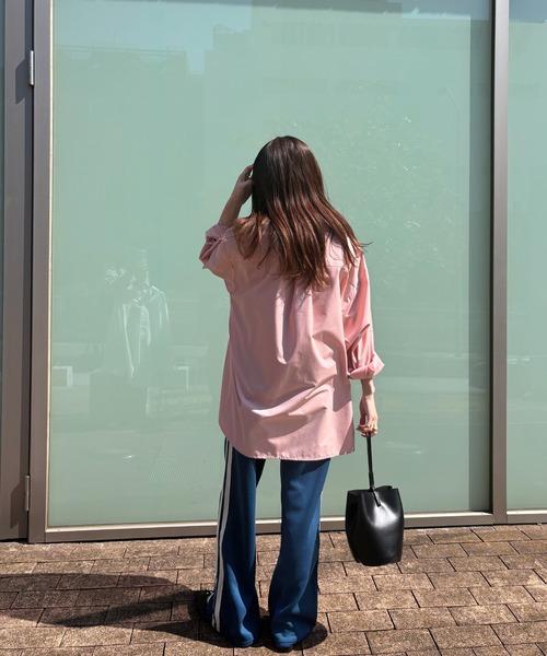 ISOOK（アイスー）の「【ISOOK / アイスー】センターシームトラックパンツ / ハイウエスト ストレート サイドライン スウェット ウエストゴム レディース ブラック モカ ブルー バーガンディー 黒 青 赤 茶 ZOZOTOWN限定（その他パンツ・レディース・ブルー/モカ/バーガンディー/ブラック・FREE）」の11枚目の写真