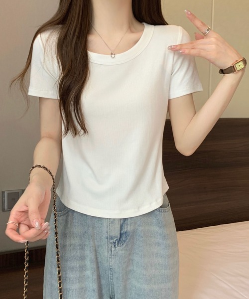 2ly2(トゥーリートゥー)の「リブクルーネックTシャツ(Tシャツ/カットソー・レディース・ホワイト/ライトグレー/ブラック/ベージュ/グレー/カーキ/ピンク/イエロー/オレンジ/ブルー/ライトグリーン/ダークグレー/ダークベージュ・FREE)」の2枚目の写真