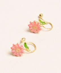 Zoule（ゾーラ）の「Zoule ゾーラ：FLOWER LETTER SERIES　flower letter５　花言葉　ガーベラ　ラベンダー　イヤリング（イヤリング）」