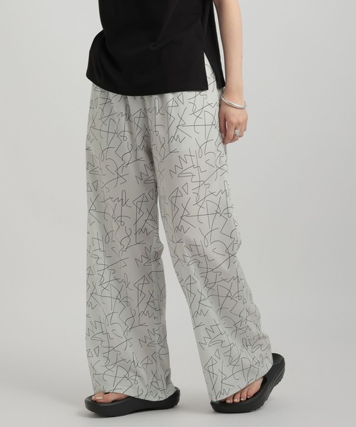 GEORGE'S(ジョージズ)の「ソウガラプリントパンツ(その他パンツ・レディース・ブラック/オフホワイト/ブラウン・SMALL/MEDIUM)」の1枚目の写真