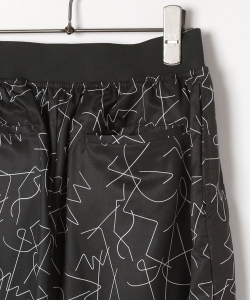 GEORGE'S(ジョージズ)の「ソウガラプリントパンツ(その他パンツ・レディース・ブラック/オフホワイト/ブラウン・SMALL/MEDIUM)」の19枚目の写真