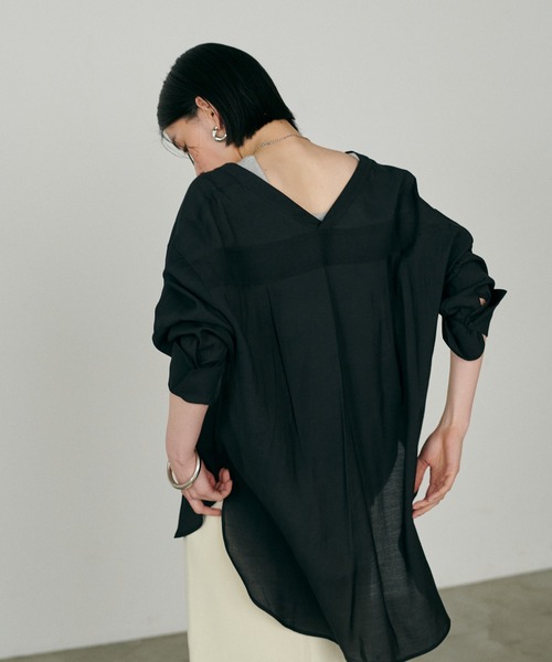 LARUTA(ラルータ)の「【LARUTA】2wayVネックスキッパーシャツ(シャツ/ブラウス・レディース・ブラウン/オフホワイト/グレー系その他/ブラック・FREE)」の20枚目の写真