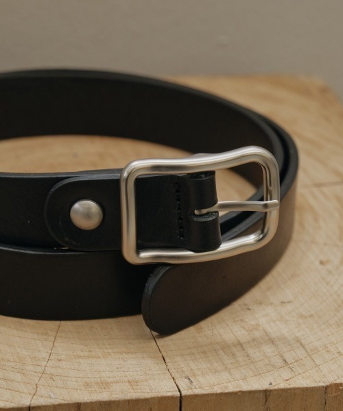 TODAYFUL(トゥデイフル)の「TODAYFUL Backle Leather Belt(ベルト・レディース・ブラック・FREE)」の3枚目の写真