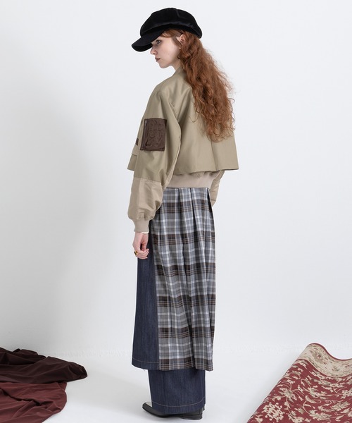 AULA AILA(アウラアイラ)の「チェックデニムコンビネーションサロペット(サロペット/オーバーオール・レディース・ブラック/グレー/ブルー・0/1)」の17枚目の写真