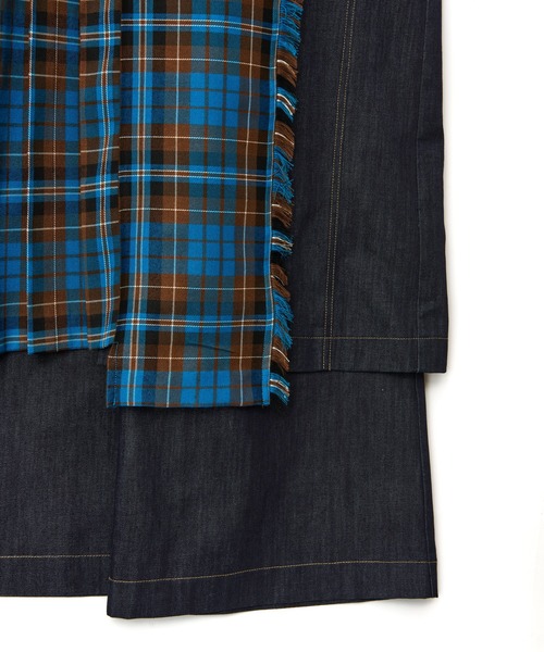 AULA AILA(アウラアイラ)の「チェックデニムコンビネーションサロペット(サロペット/オーバーオール・レディース・ブラック/グレー/ブルー・0/1)」の12枚目の写真